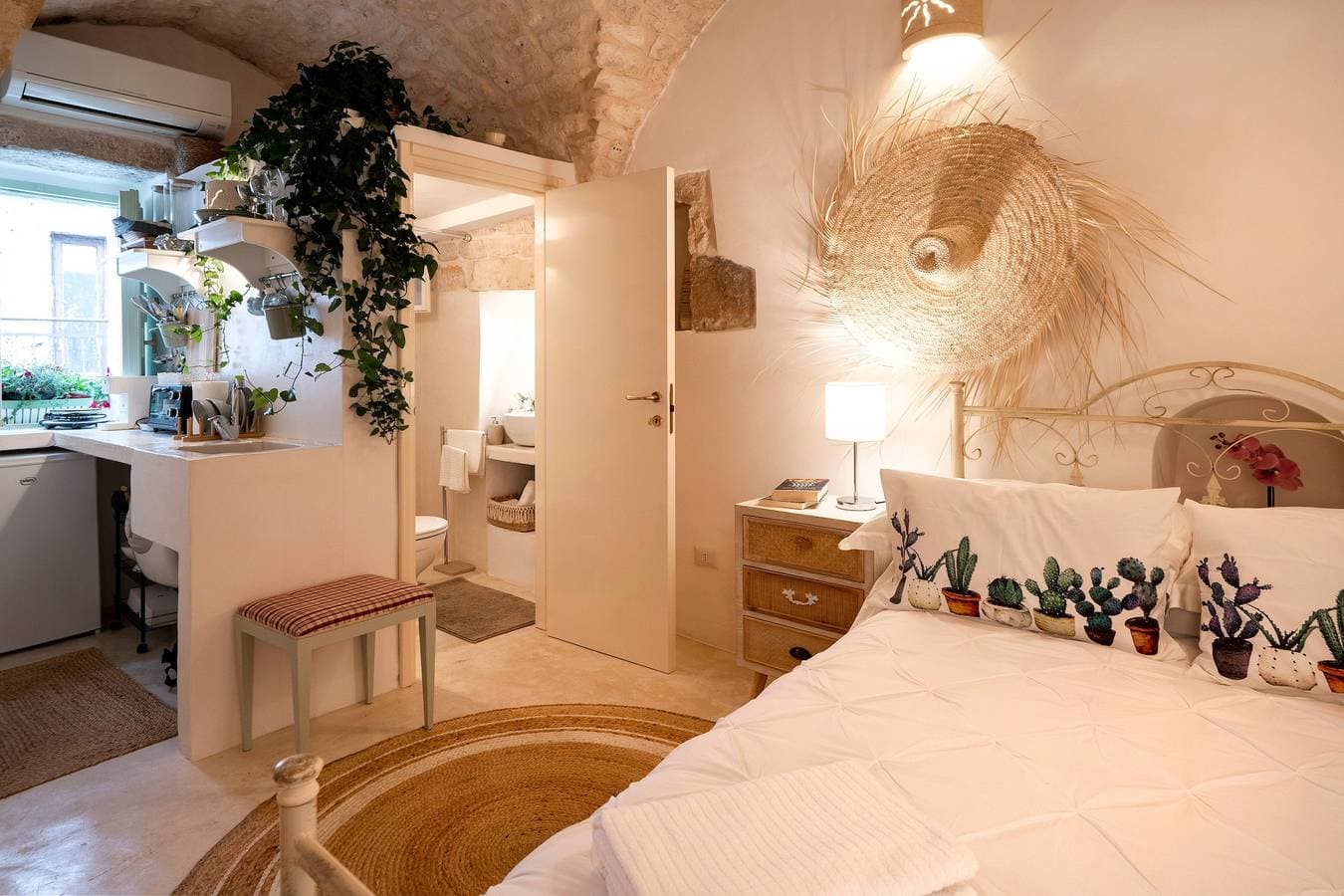 Foto 7 von 19: Ferienwohnung 'Suite Carlomaria In Ceglie' mit Klimaanlage