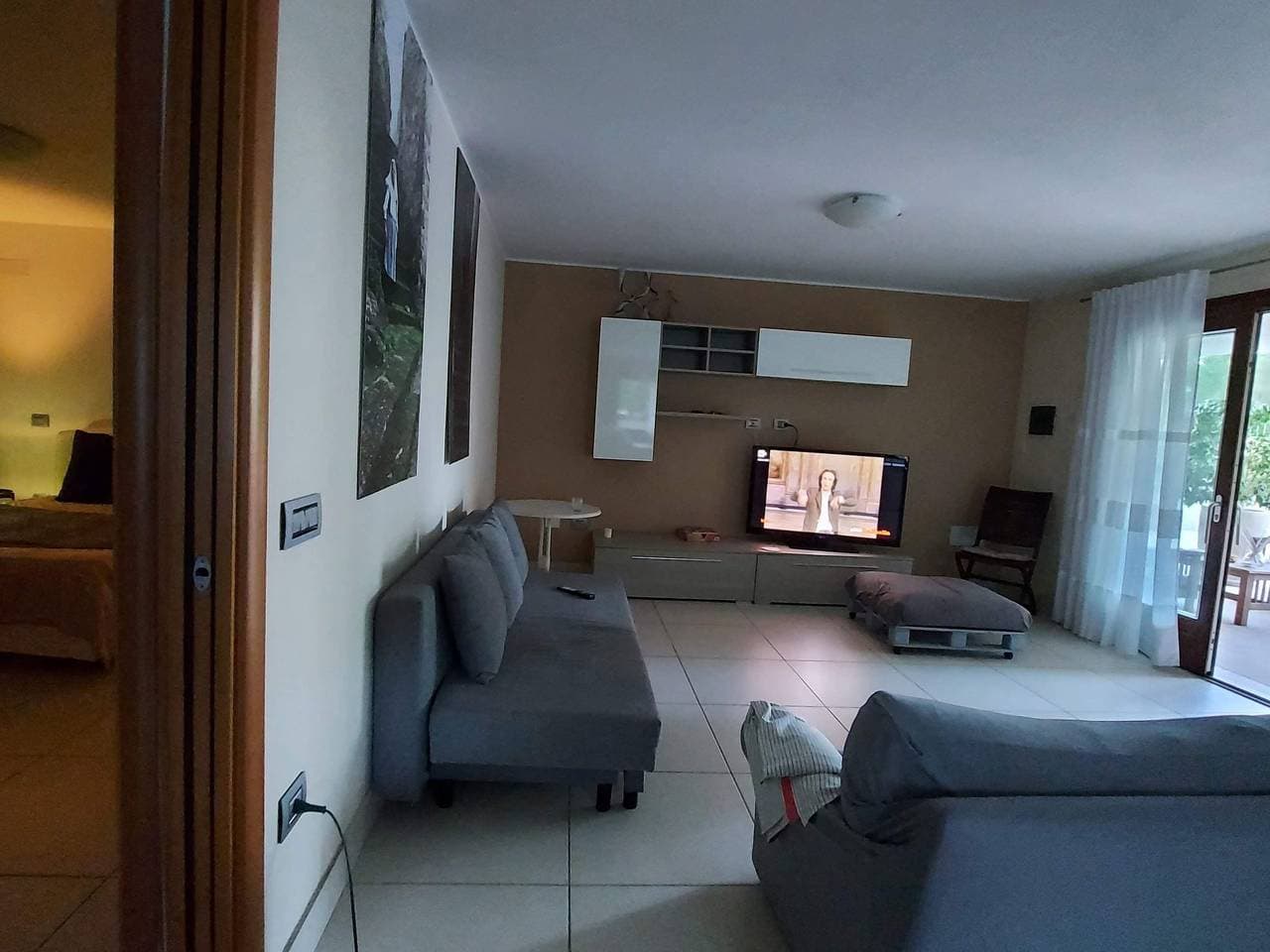 Foto 4 von 31: Unterkunft in der 'Villa Luigi' mit oberirdischem Pool