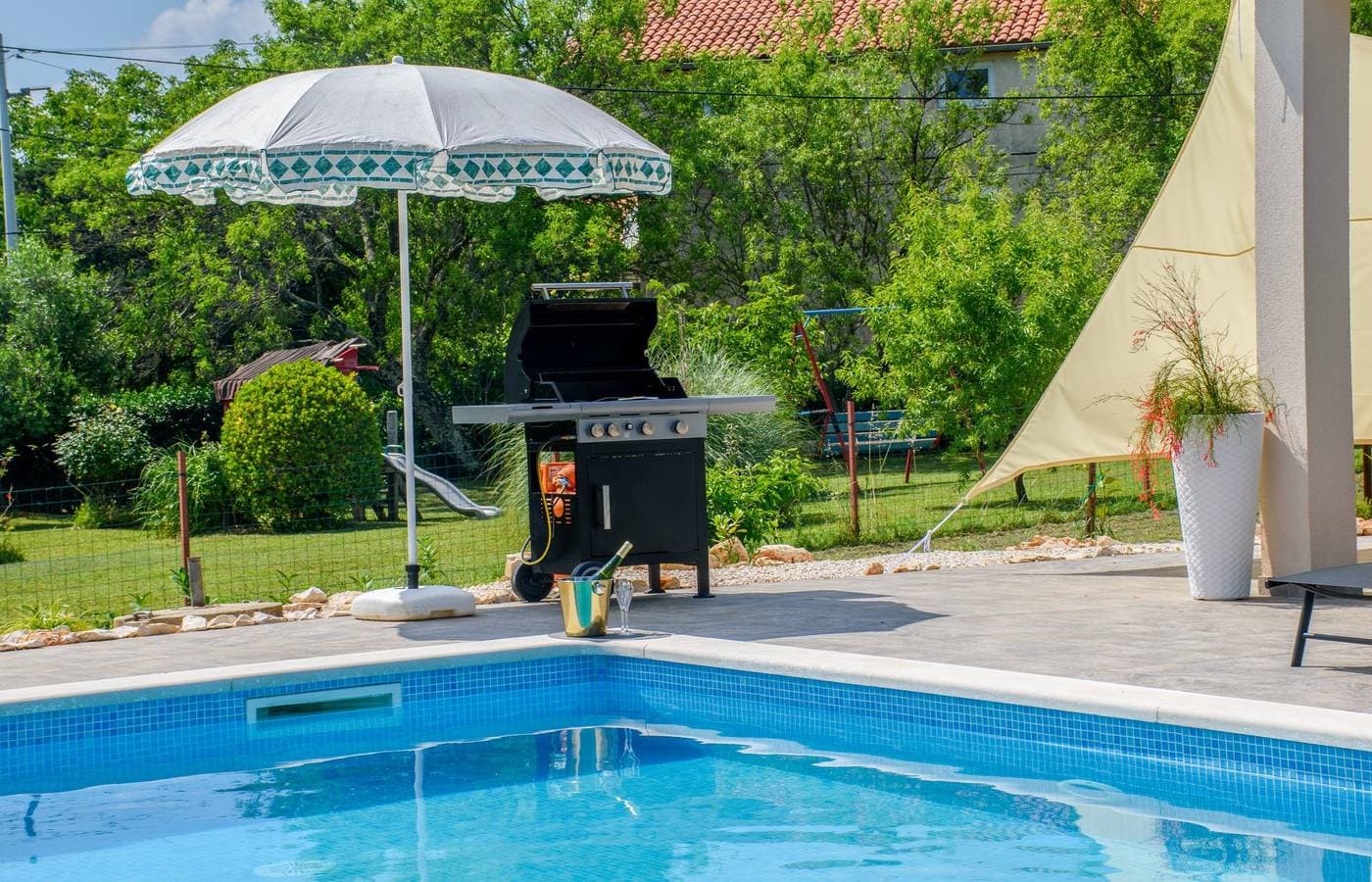 Foto 9 von 45: Schönes Ferienhaus zur alleinigen Nutzung mit priv