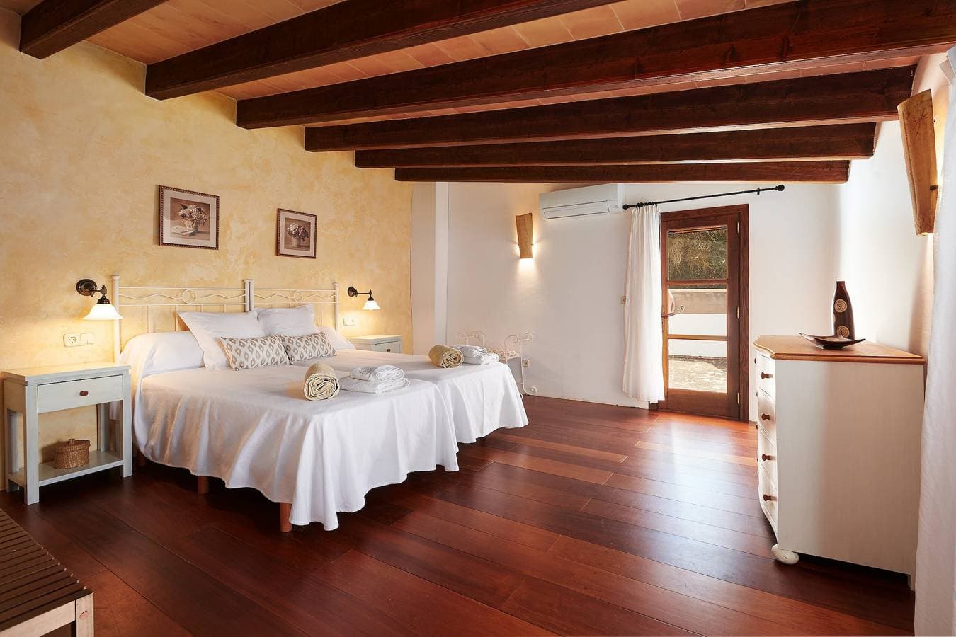 Foto 10 von 29: Landhaus 'Son Soler - Can Torres' mit Bergblick, privatem Pool und WLAN