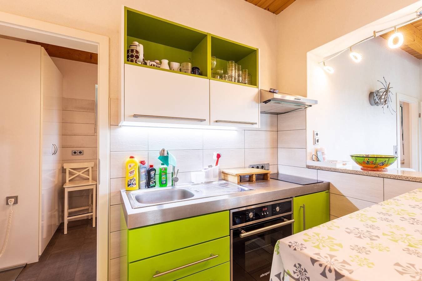 Foto 10 von 24: Ferienhaus 'Teufelsmauer-Blick' mit Bergblick, Gemeinschaftsterrasse und Wi-Fi