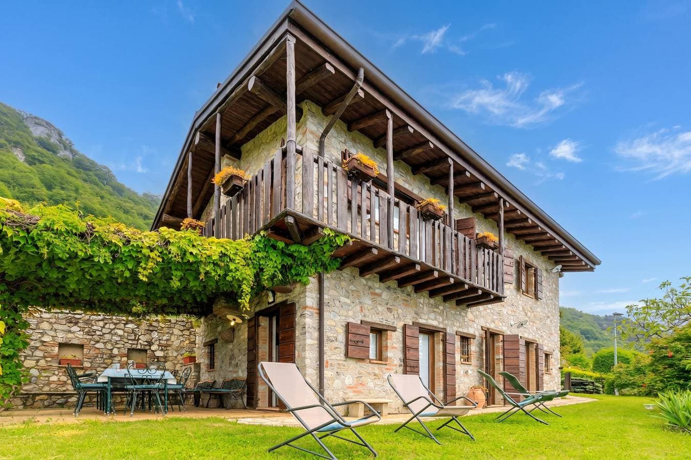 Villa Formaga | Stunning View&Garden and 1