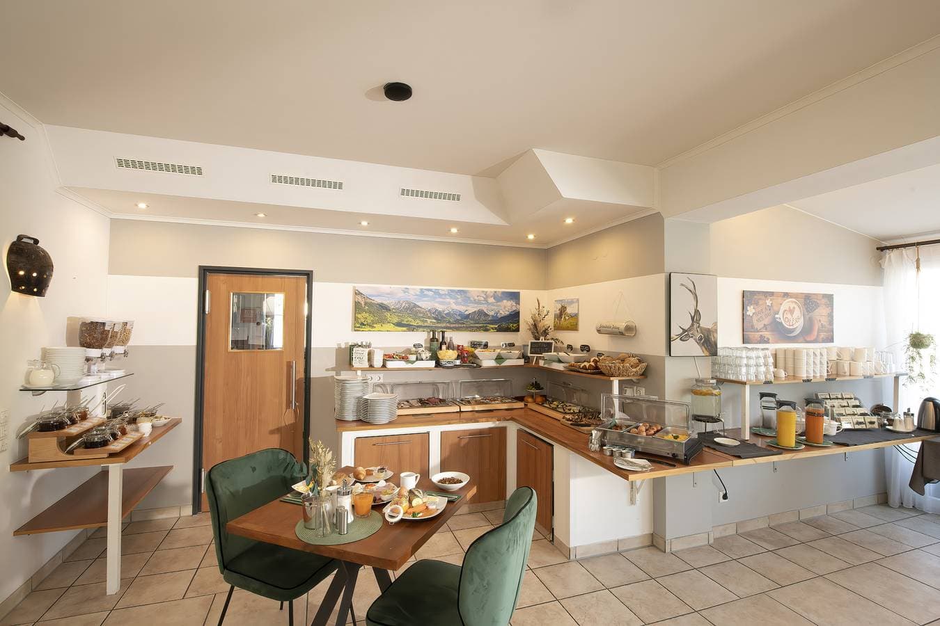 Foto 7 von 23: Hotel Garni Allgovia - Doppelzimmer, 24qm, mit Balkon, max. 2 Personen