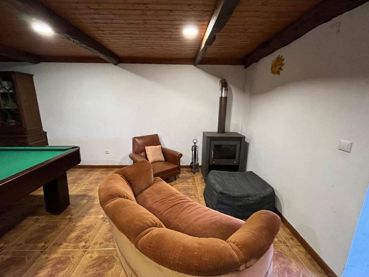 Foto 5 von 12: Three-Bedroom House
