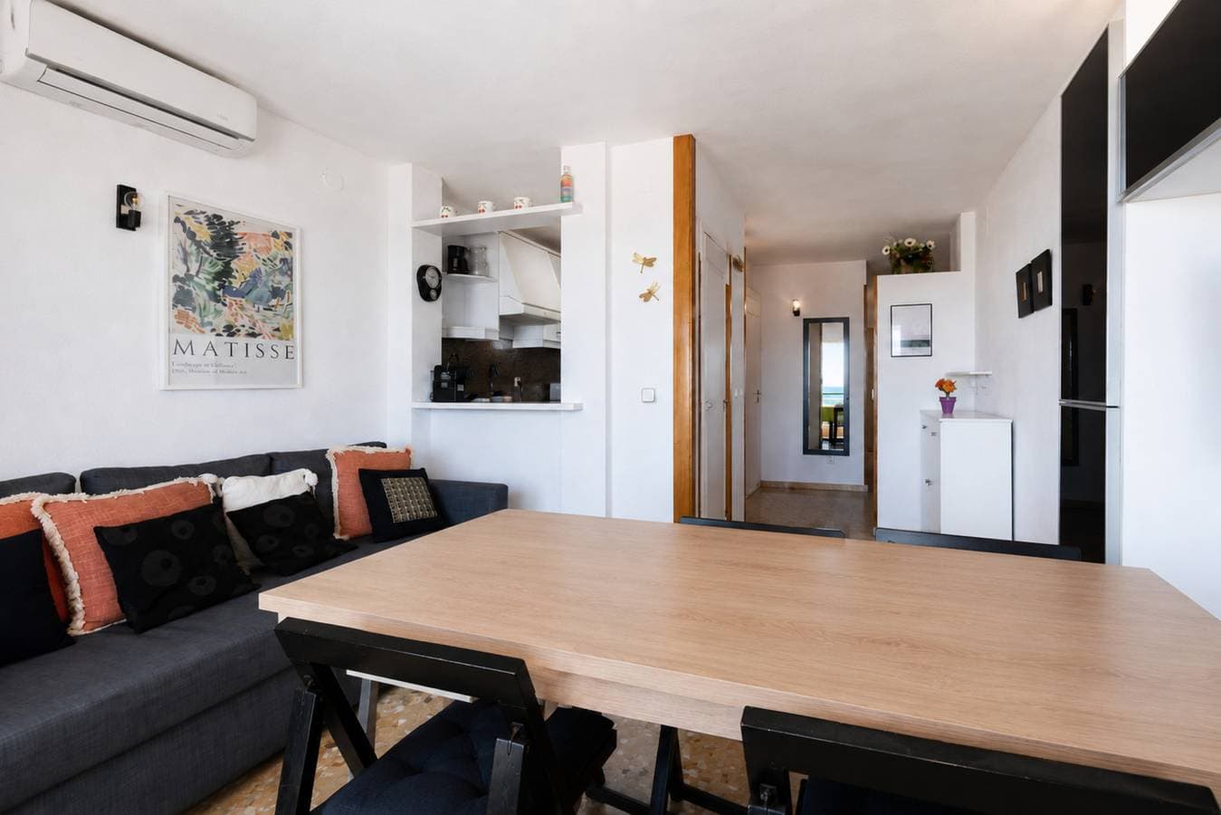 Foto 5 von 28: Apartment Near the Beach | Parking & WiFi