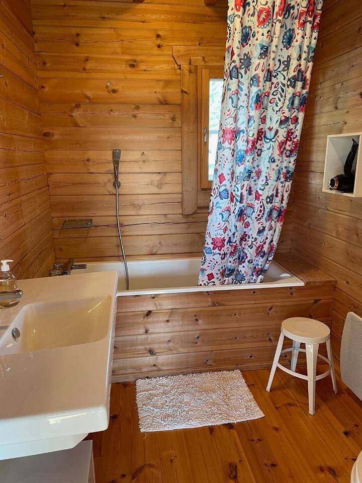 Foto 7 von 60: Three-Bedroom House