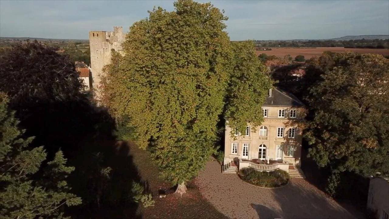 Le Château de Chambois - 7 Suites - Familles - Piscine 1