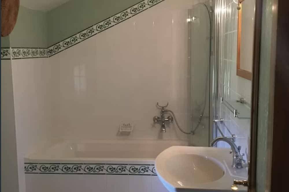 Foto 12 von 26: Double Mâs, peaceful, sleeps 16 (20)