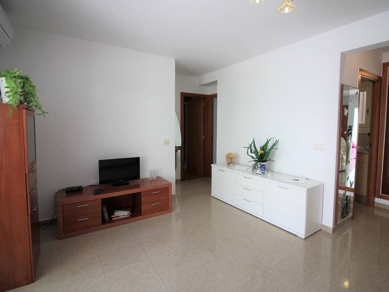 Foto 7 von 23: Apartment mit Meerblick und Gemeinschaftspool
