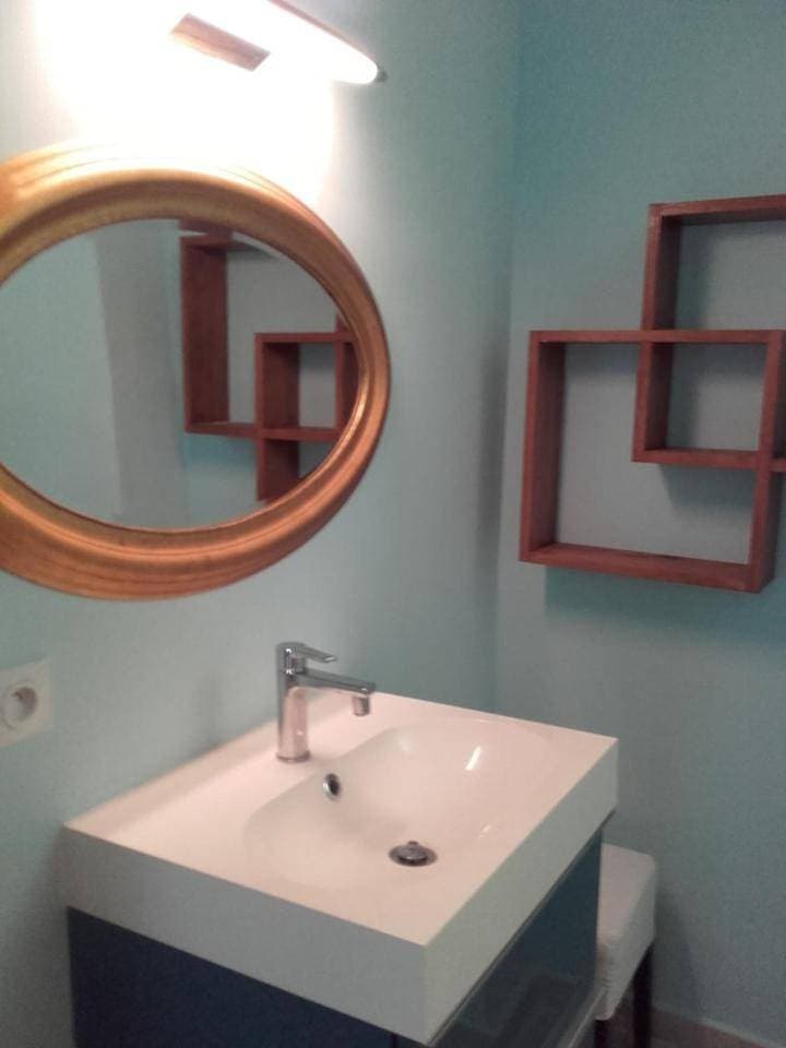 Foto 7 von 9: Deluxe Double Room with Shower