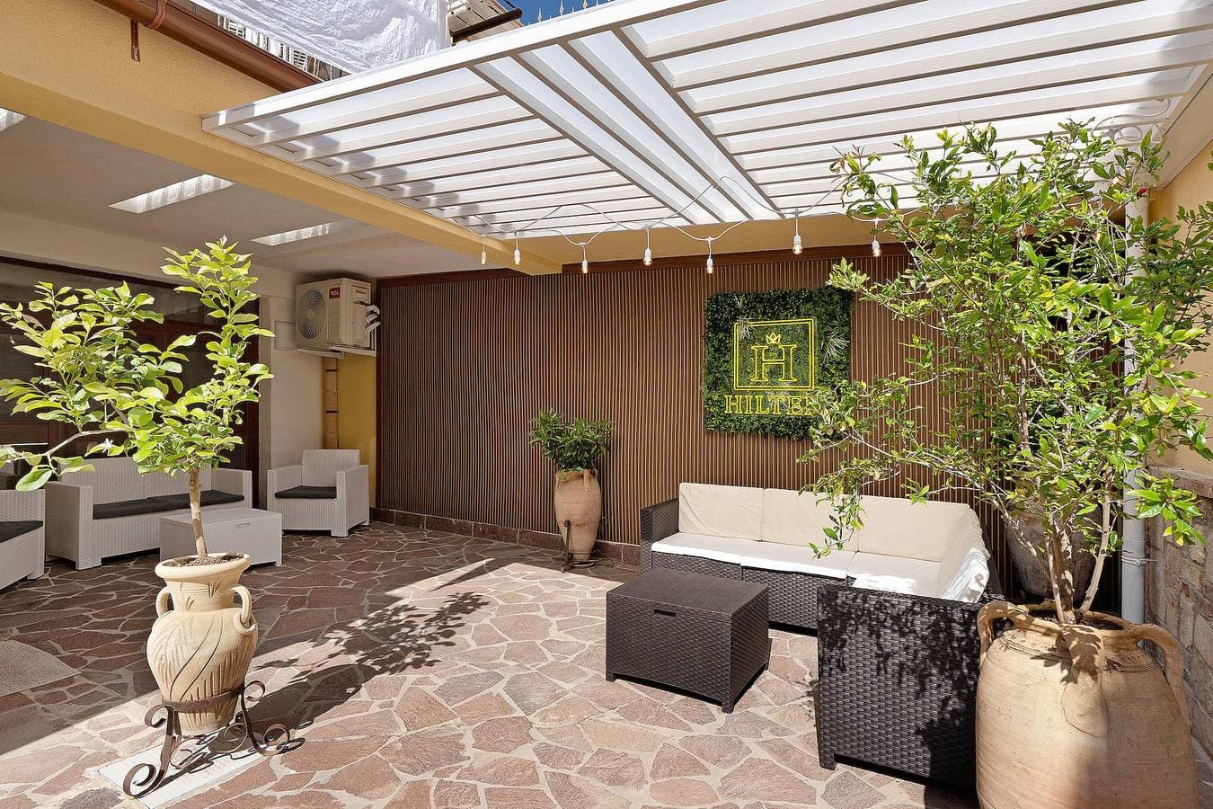 Hilten Holidays Apartments 1