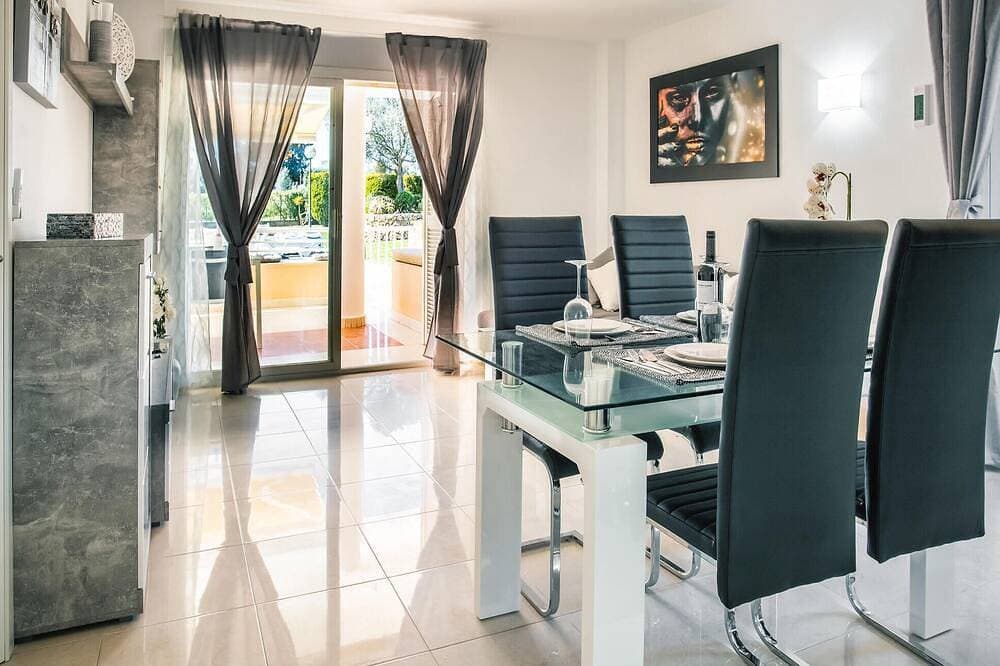 Foto 8 von 22: Amazing apartment in Cala Bona with swimming pool