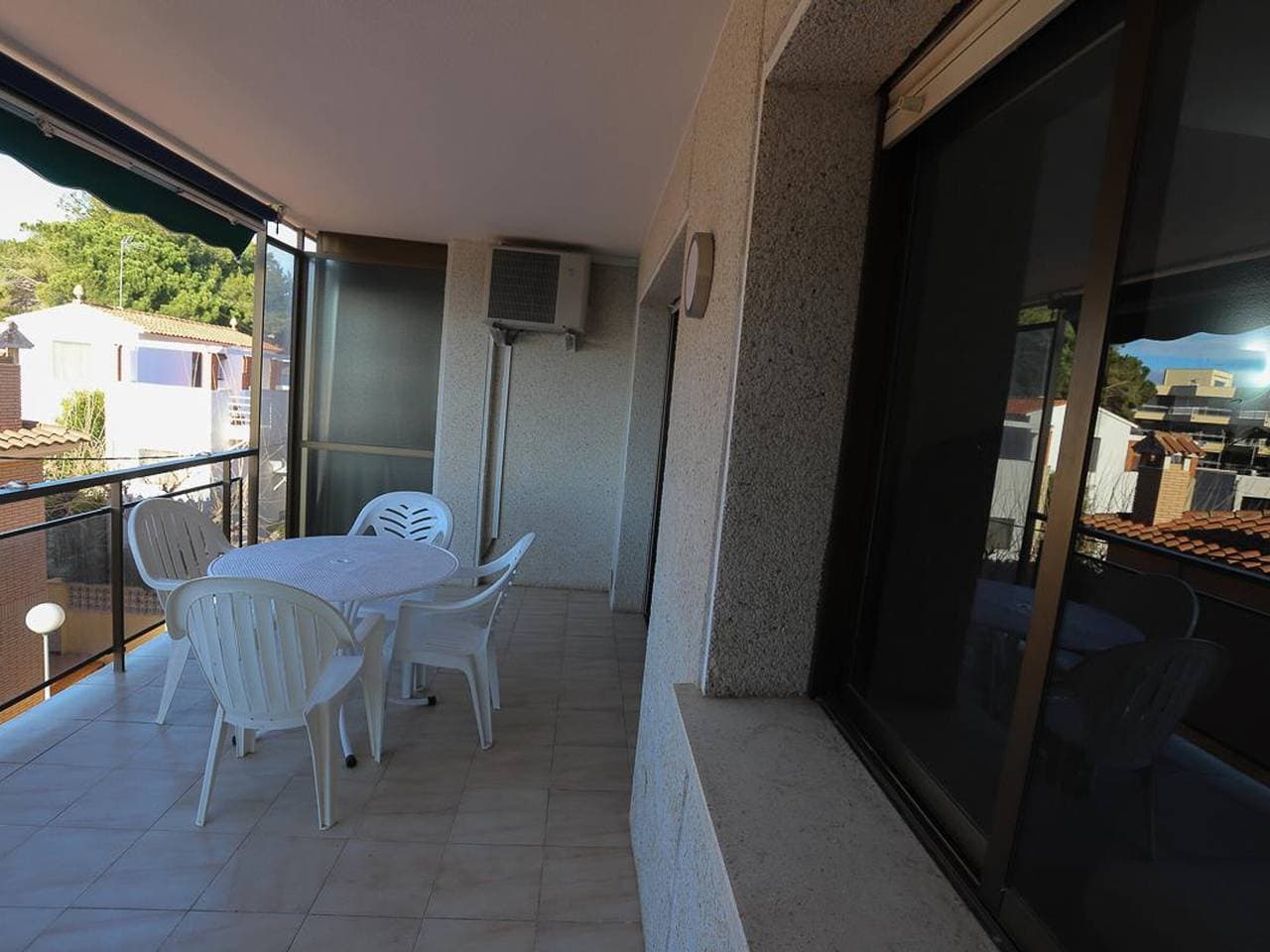 Foto 4 von 20: Schickes Apartment in Cambrils, Terrasse & Mediterraner Komfort