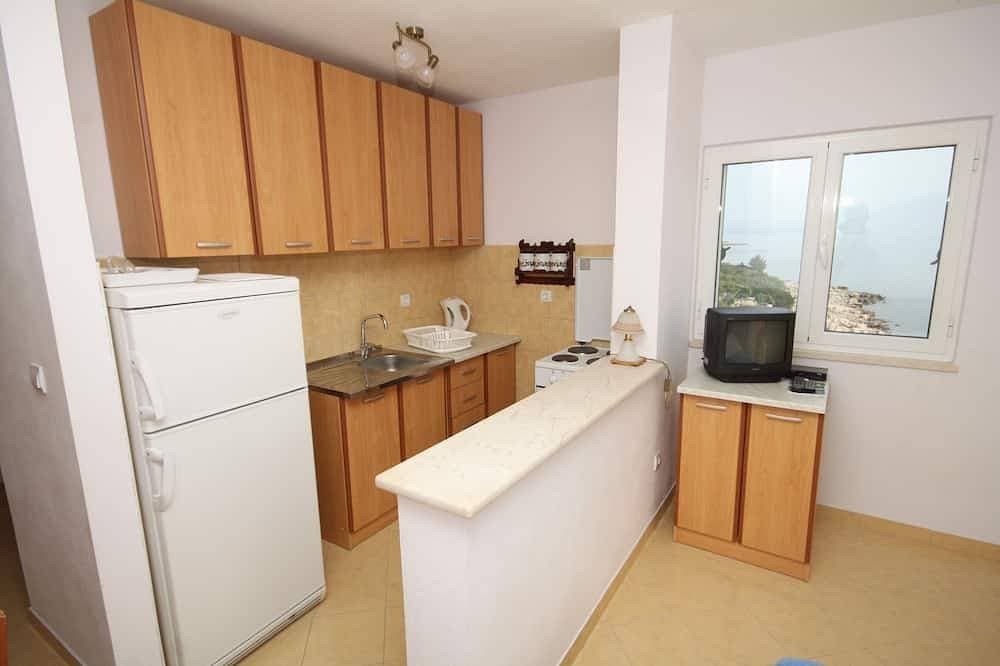 Foto 7 von 15: Studio Appartement am Strand Bucht Pokrivenik, Hvar