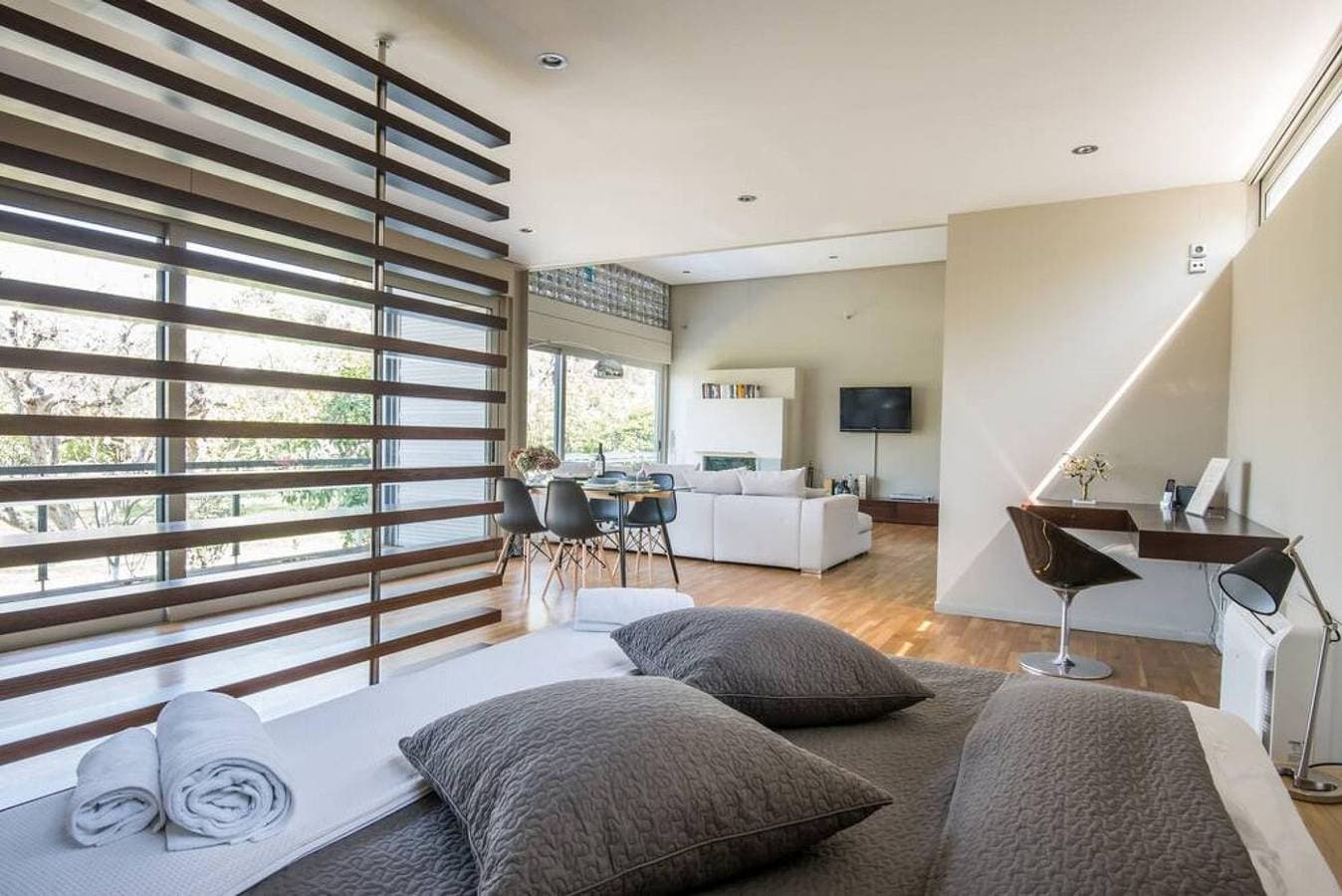 Foto 10 von 45: Ferienhaus für 5 Personen mit Balkon