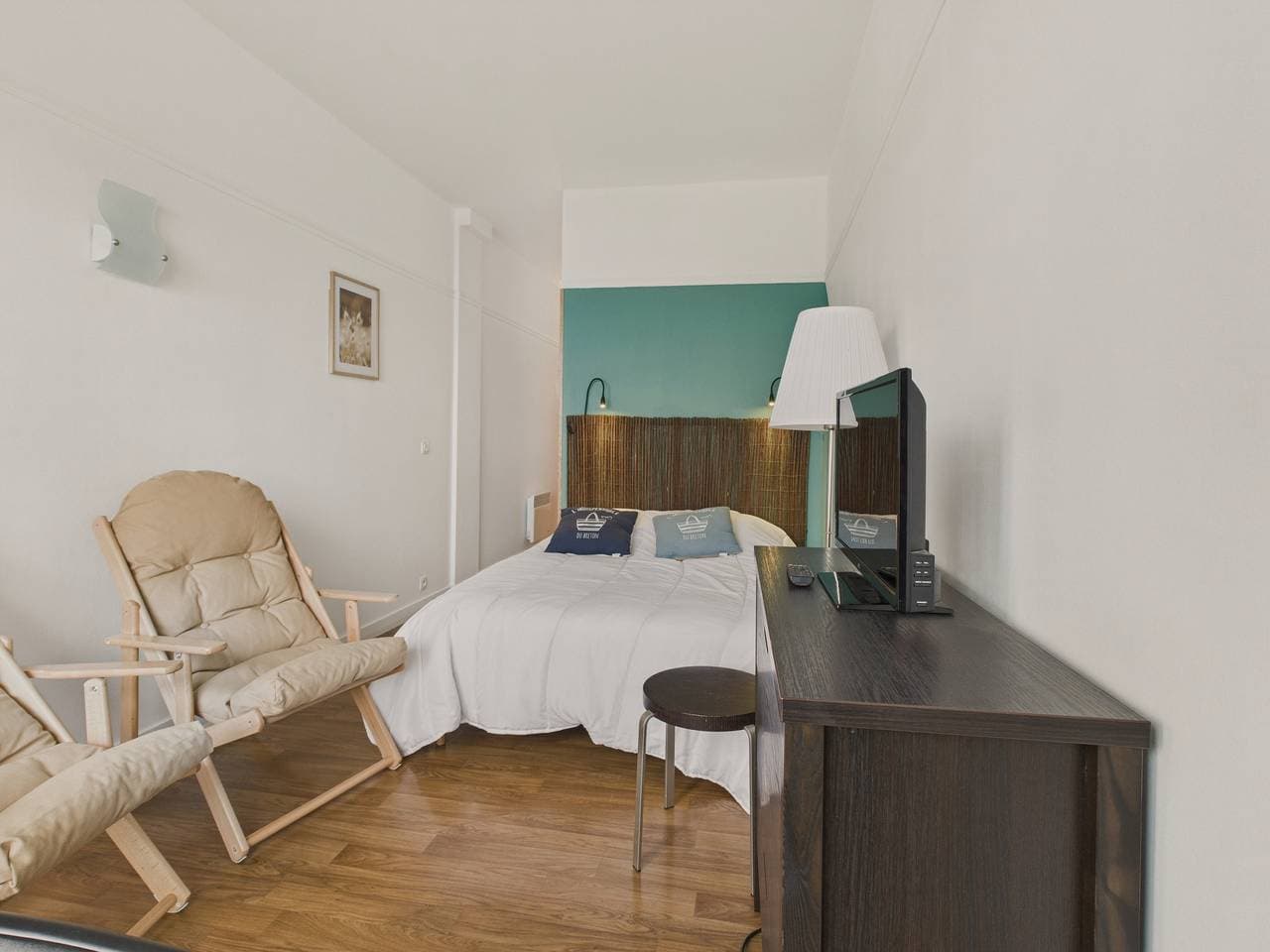 Foto 7 von 12: Meerblick mit Balkon - Studio für 2  mit Pool