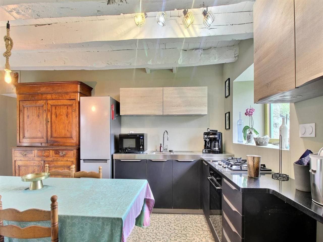 Foto 4 von 35: Ferienhaus mit Pool in Neulliac