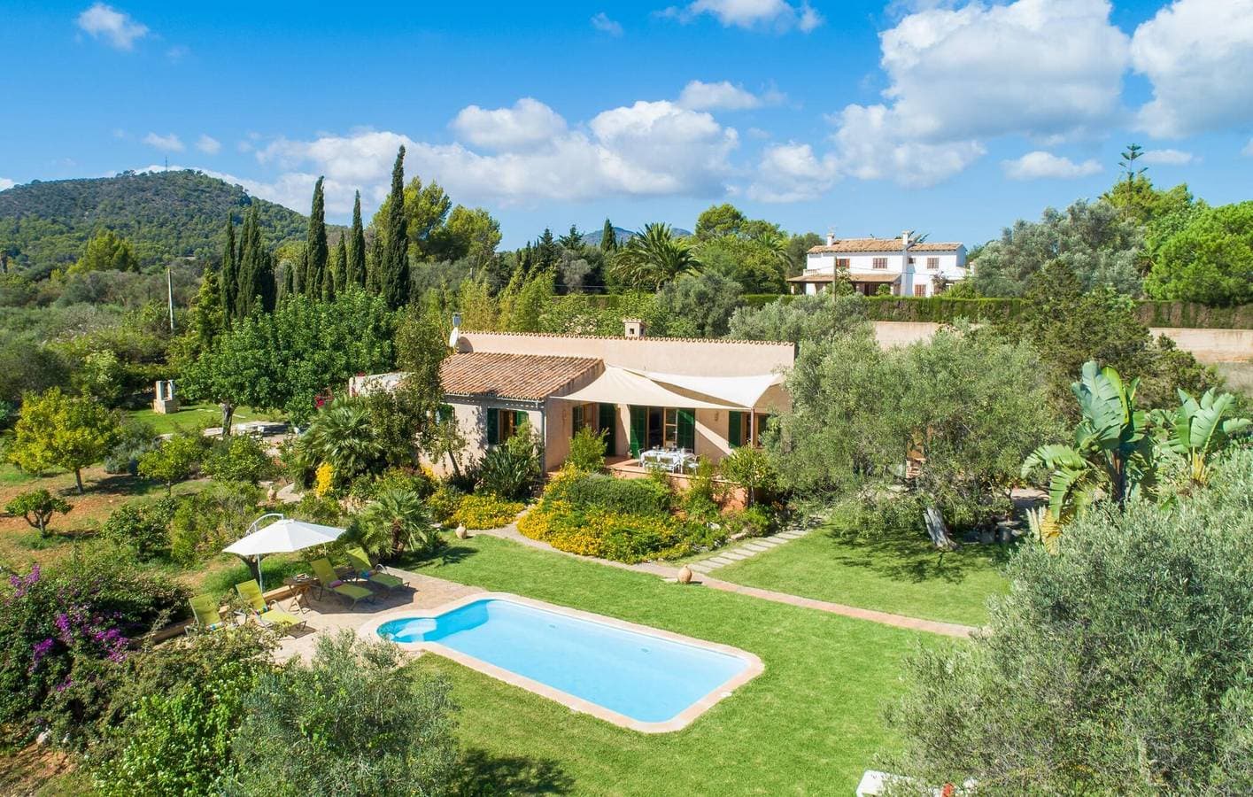 Foto 4 von 42: Gemütliches Apartment mit Terrasse, Pool- und Strandblick