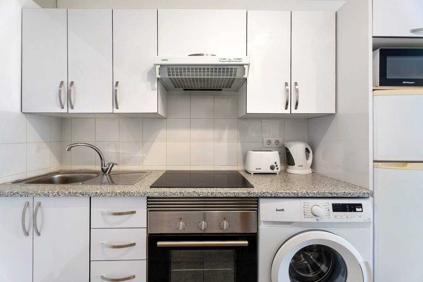 Foto 8 von 25: Ferienwohnung 'Orlando 103' mit Gemeinschaftspool, privater Terrasse und WLAN