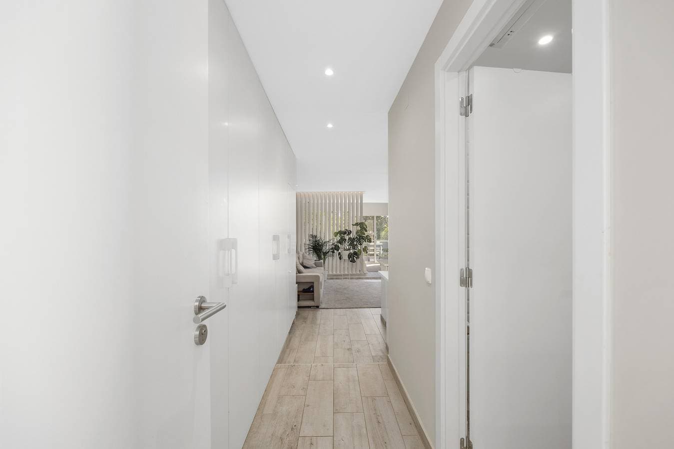 Foto 3 von 10: Silver Lux Studio 2 - City Center by Hd Properties