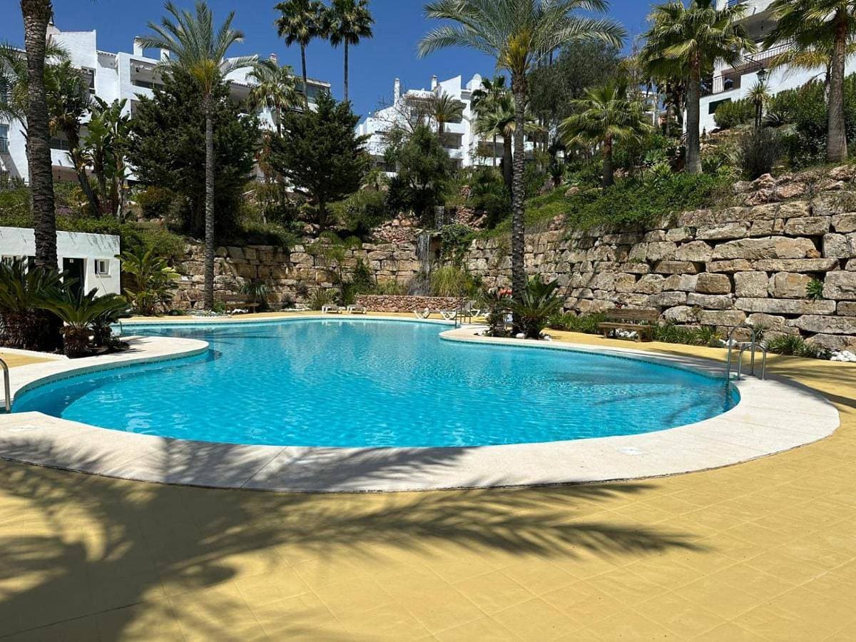 Luxurious 3 Bedroom Apartment in the heart of Alhaurín Golf 1