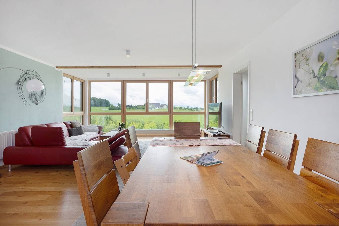 Foto 6 von 45: Ferienwohnung 'Auf Dem Haldershof Og' mit Bergblick, privater Terrasse und Wi-Fi