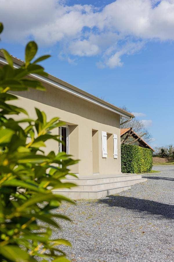 Foto 4 von 52: Villa with Private Pool