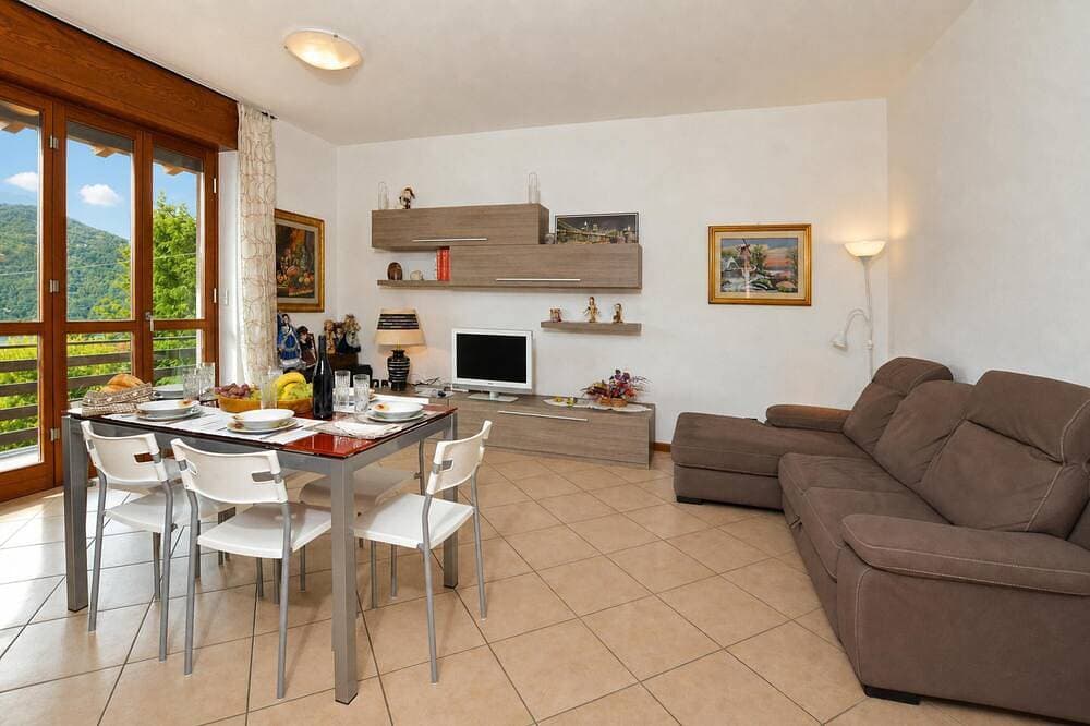Foto 9 von 30: Casa Virginia, Mandello del Lario, Italy