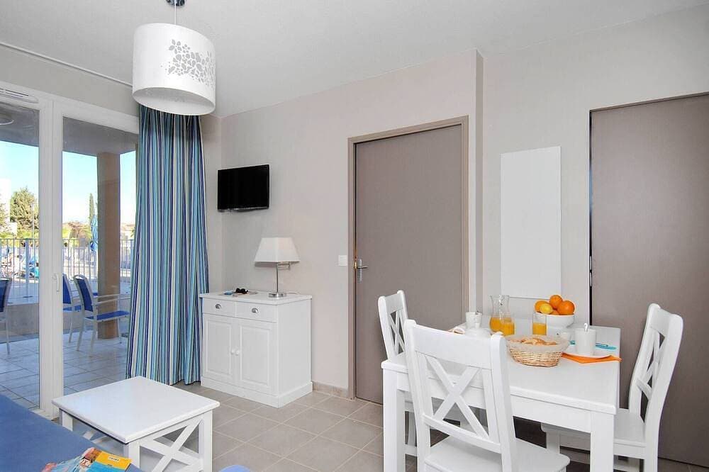 Foto 11 von 30: Wohnung in Frankreich mit Pool & Kiefern