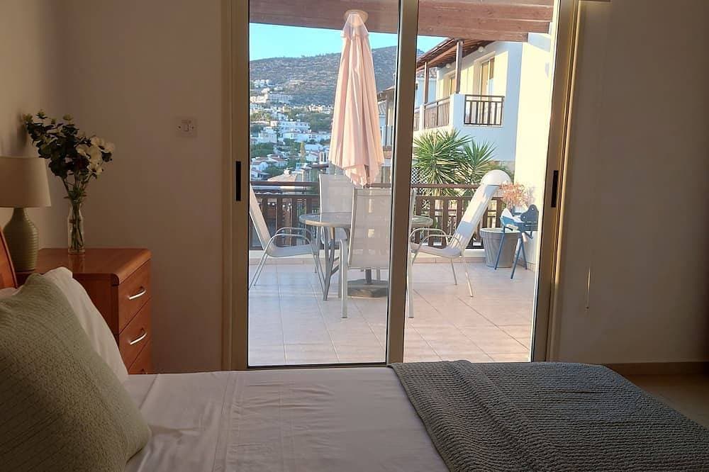 Foto 3 von 13: Fantastic Sea View Apartment With Large Balcony