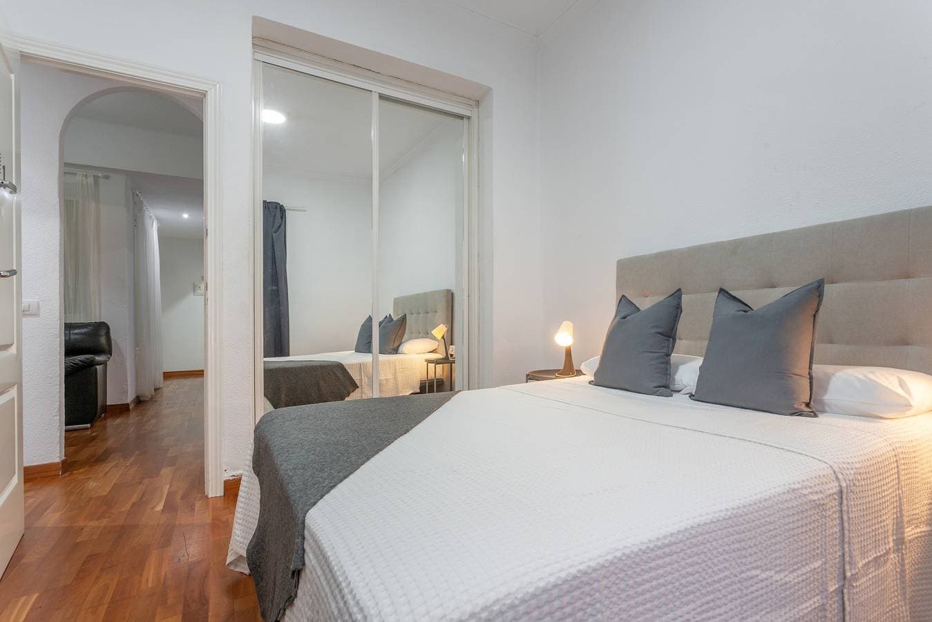 Foto 11 von 31: Ferienwohnung 'Centrico Familiar' mit Balkon, WLAN und Klimaanlage