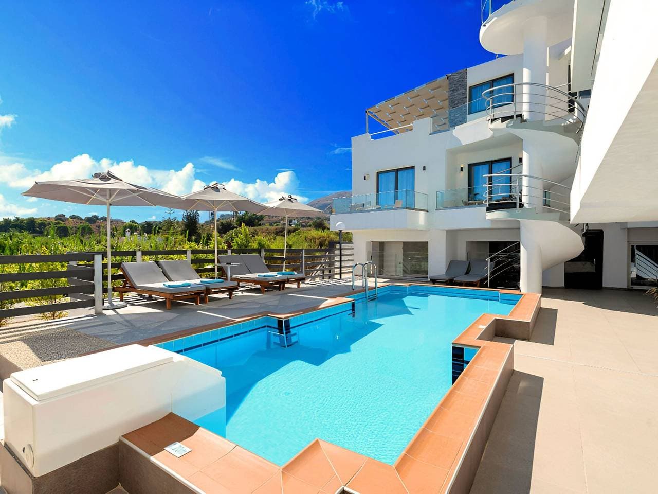 Foto 4 von 20: Pnoe Beachside Studio