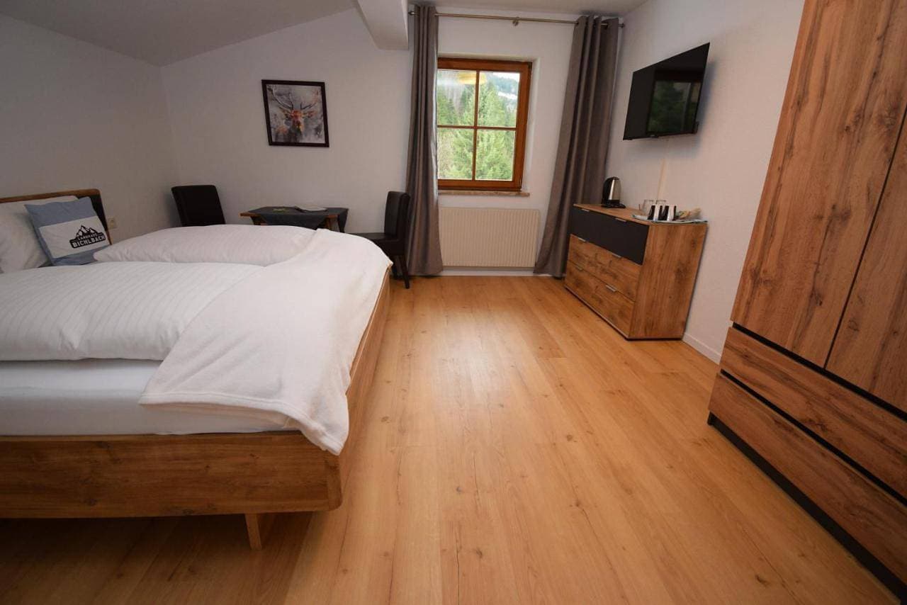 Foto 7 von 10: Double Room with Mountain View