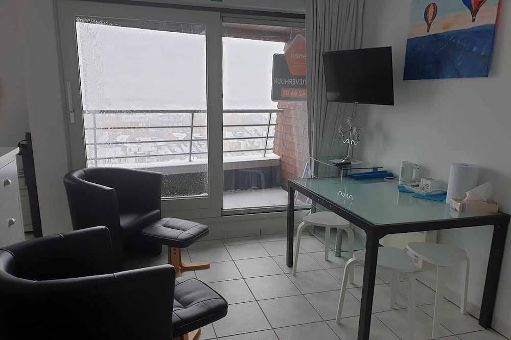 Beachfront studio Blankenberge 1