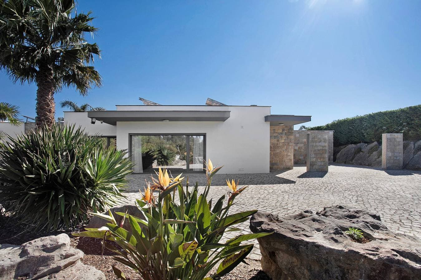 Foto 3 von 41: Villa 'Mila Piscina aquecida e Jacuzzi' mit Bergblick, privatem Pool und Wi-Fi