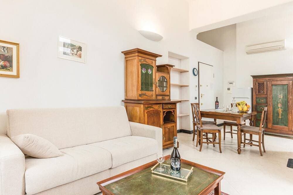 Foto 9 von 22: Schöne Wohnung in Rapallo Ge mit Außenpool