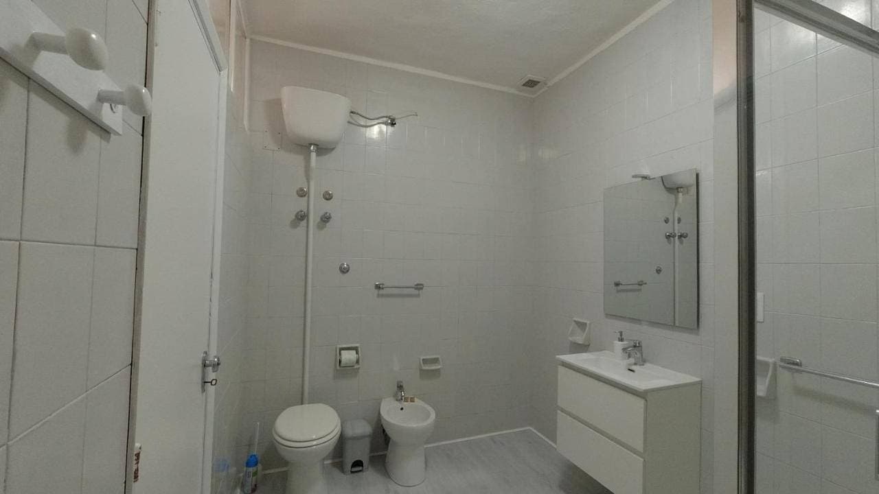 Foto 5 von 38: One-Bedroom Apartment