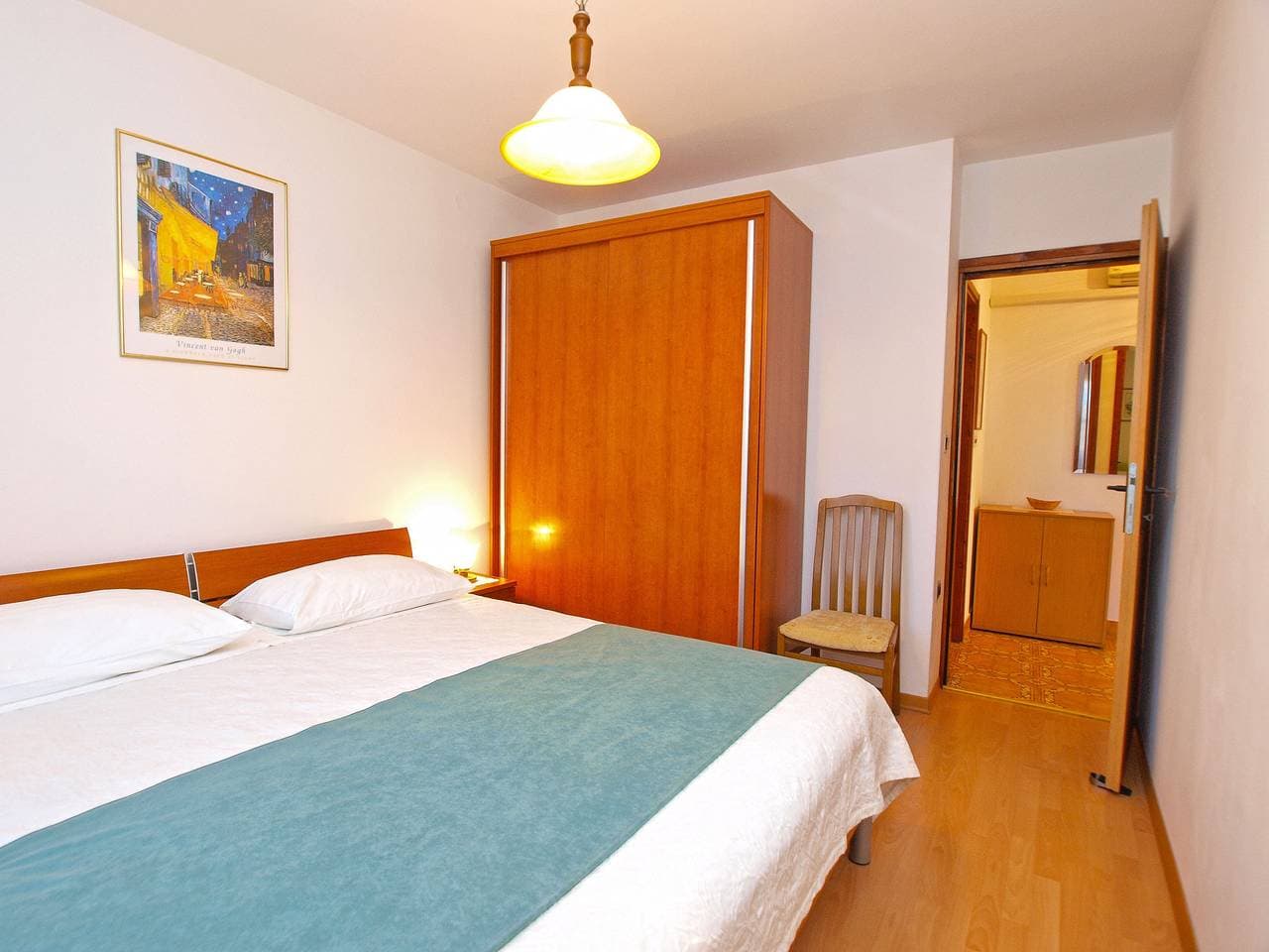 Foto 12 von 29: Ferienwohnung für 4 Personen mit Terrasse