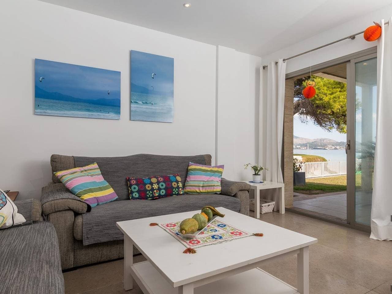 Foto 4 von 15: Las Gaviotas - Spektakuläre Villa mit Garten mit Blick auf das Meer