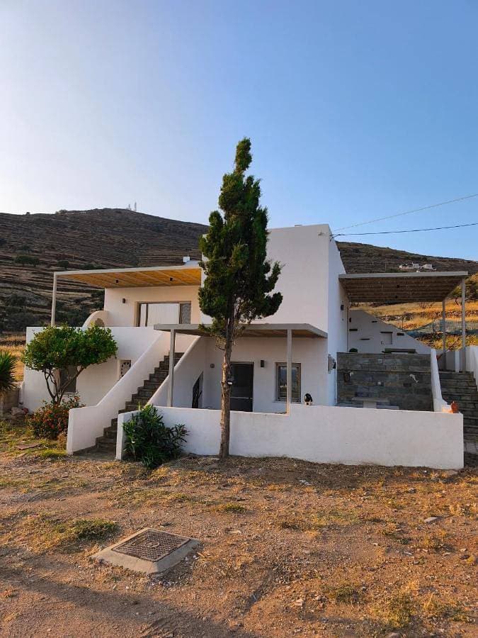 Ektoras House 1