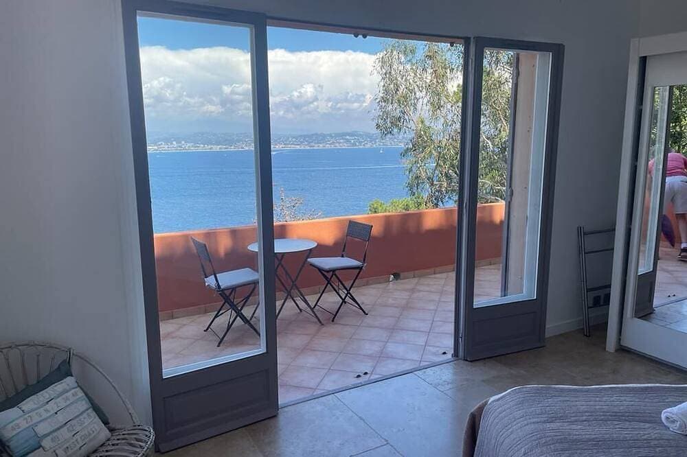 Foto 4 von 30: “The Beach House” - waterfront villa with spectacular views and private pool