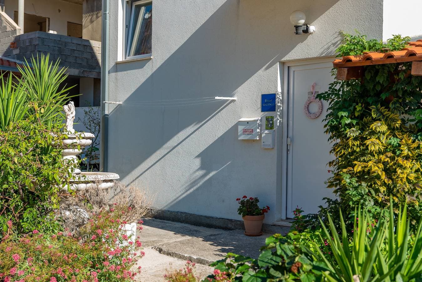 Foto 12 von 27: Studio Appartement am Strand Sumpetar (Omis) As-2808-a