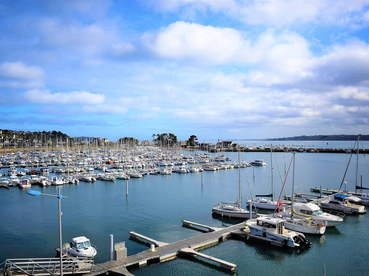 Foto 9 von 20: Renovierte 3*-Wohnung mit Meerblick, 50m vom Strand, Perros-Guirec