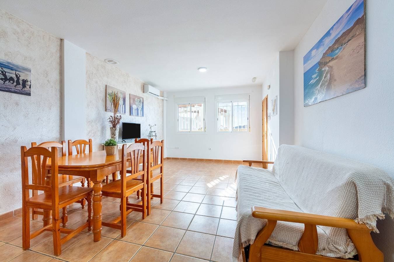 Foto 4 von 23: Ferienwohnung 'Maracas 1' mit gemeinsamer Terrasse und Klimaanlage