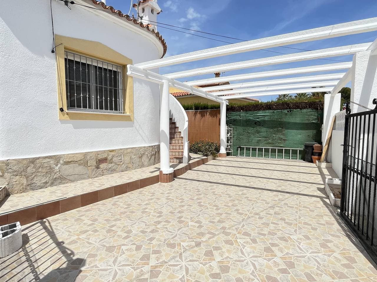 Foto 3 von 18: Ferienhaus für 4 Personen mit Terrasse