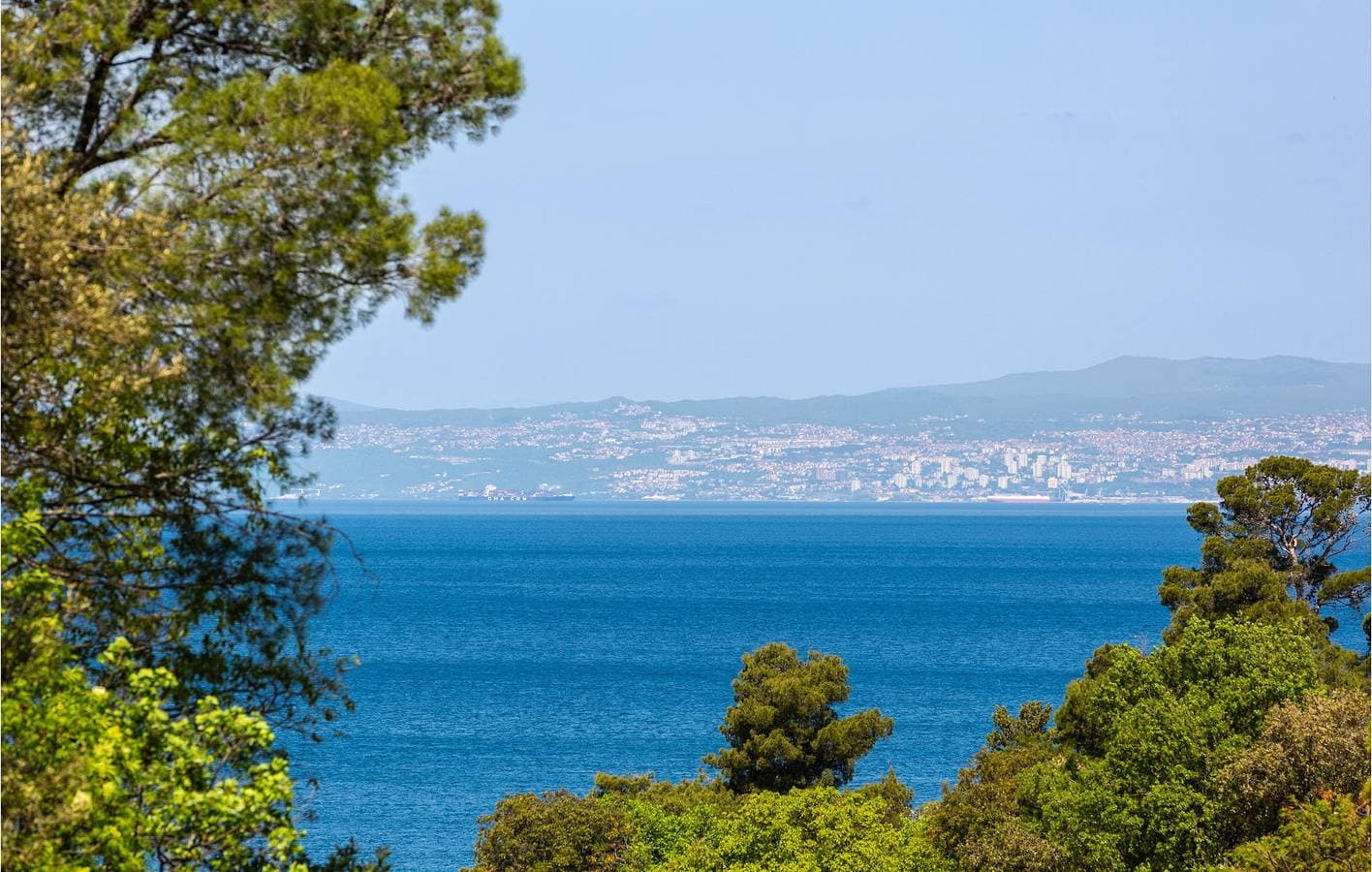 Foto 10 von 24: Apartment mit Meerblick, Terrasse, WLAN und Parkplatz – 900 m vom Strand entfernt