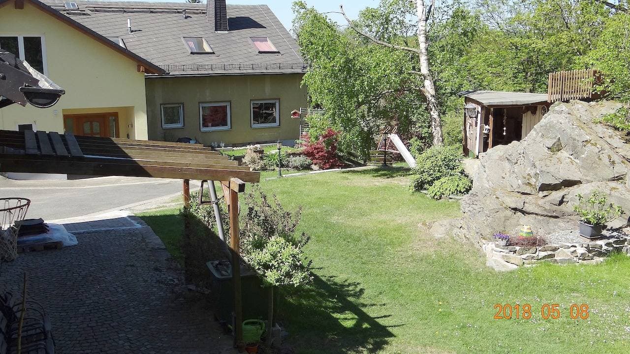 Foto 2 von 7: Ferienwohnung Weitermann - Ferienwohnung mit 2 Schlafzimmern und Terrasse
