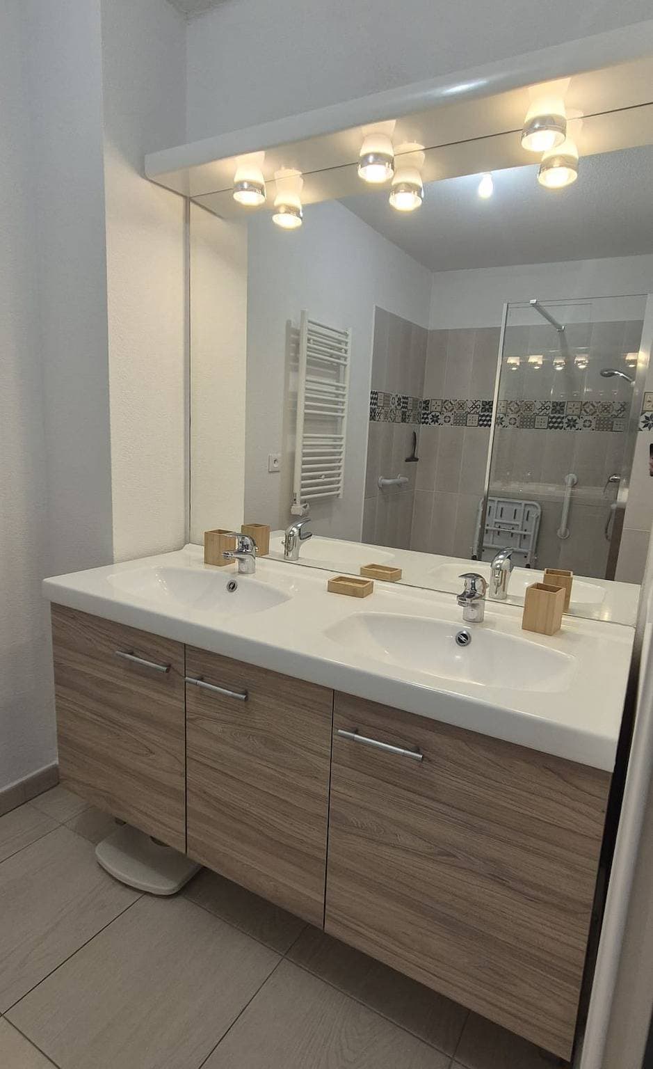 Foto 10 von 14: Ferienwohnung für 4 Personen mit Balkon