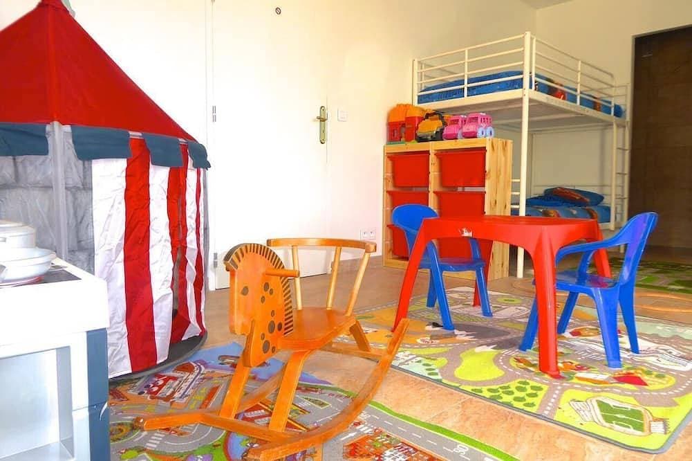 Foto 12 von 26: Villa klimatisiert, geheiztes Innen-Schwimmbad, Paradis für Kinder, WIFI