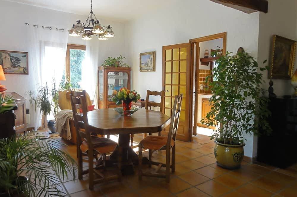 Foto 9 von 20: Villa mit privatem Pool und Garten, 5 km vom Meer entfernt
